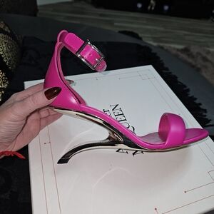 Alexander McQueen Sculpted Heel Sandals 37 Pink Silver Style: BOBBY